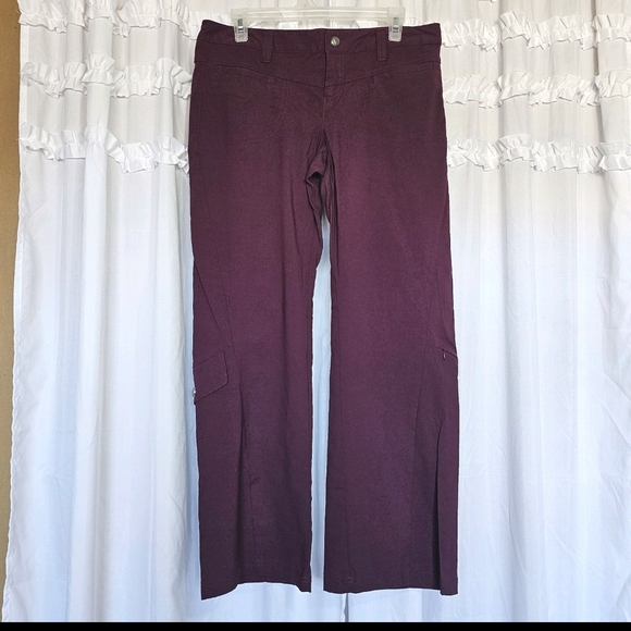 Athleta Low Rise Burgundy 8P   Women's Hiking Outdoor Performance Dipper Pants - Picture 1 of 14